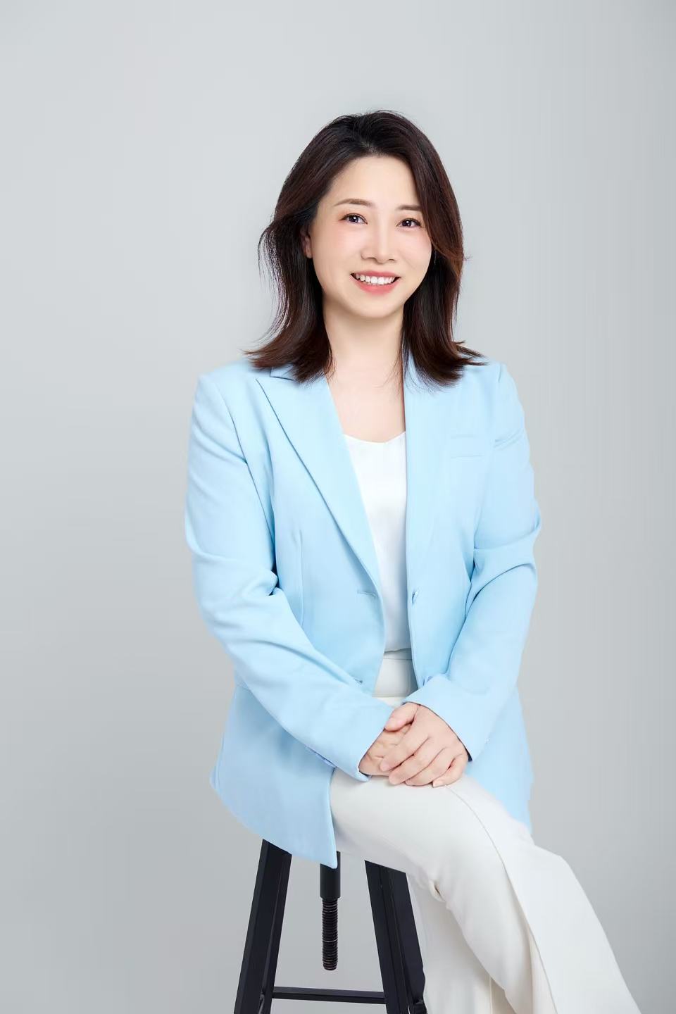 Becky Wang, Financial Adviser at A Plus Finance Ltd
